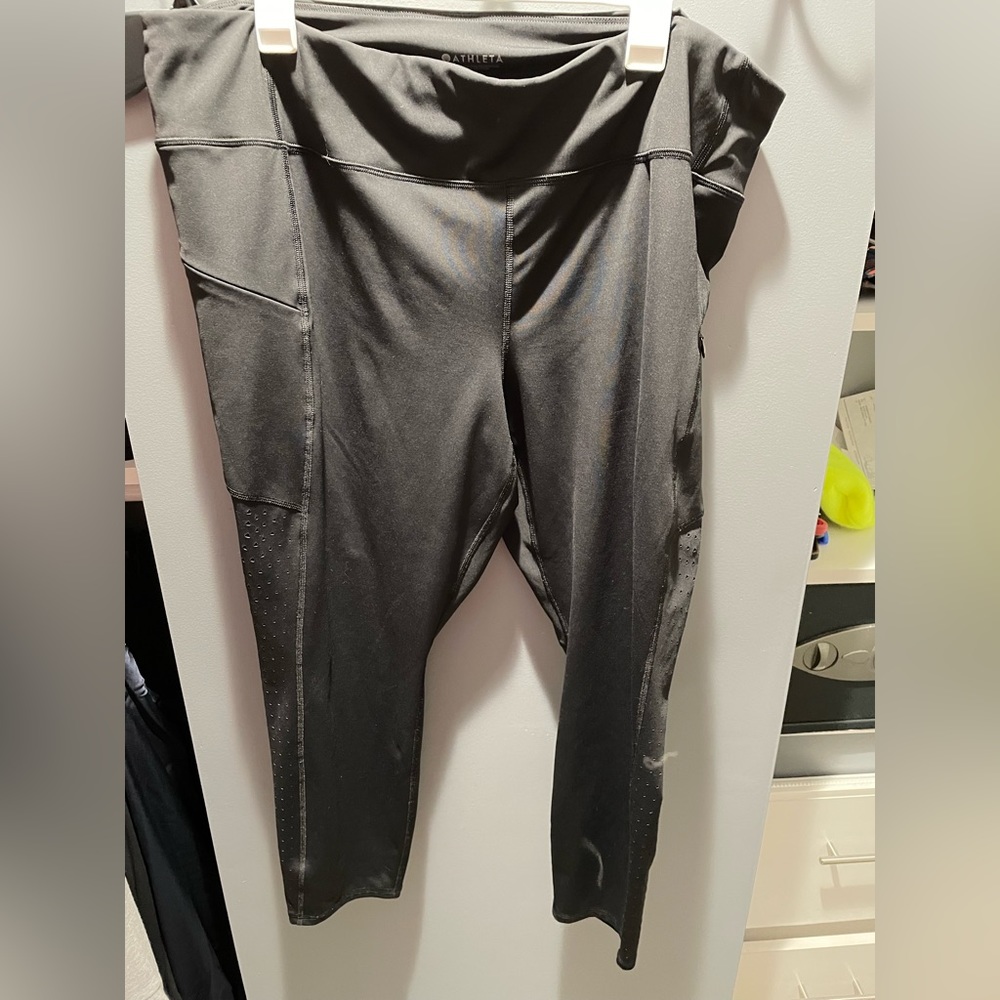 Athleta Contender Laser Cut 7/8 Tight Pockets Black Womens Plus Size 2X